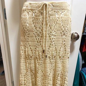 Cream Maxi Skirt Size Medium